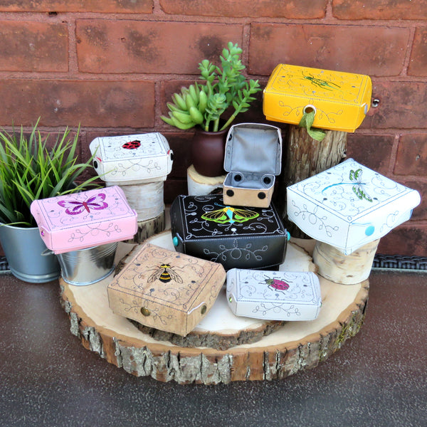 Nesting Bug Boxes - StitchSoup